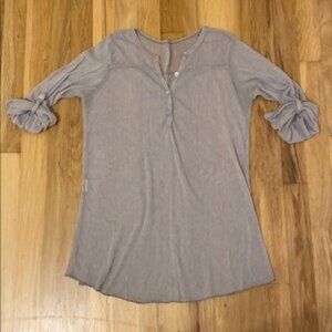 Gray Lightweight Top